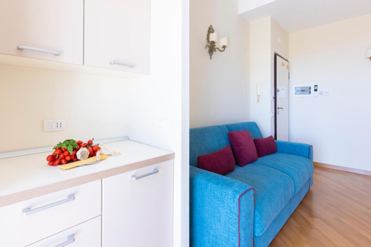 Country Life Relais Apartment มัสซาลูเบรนเซ ภายนอก รูปภาพ
