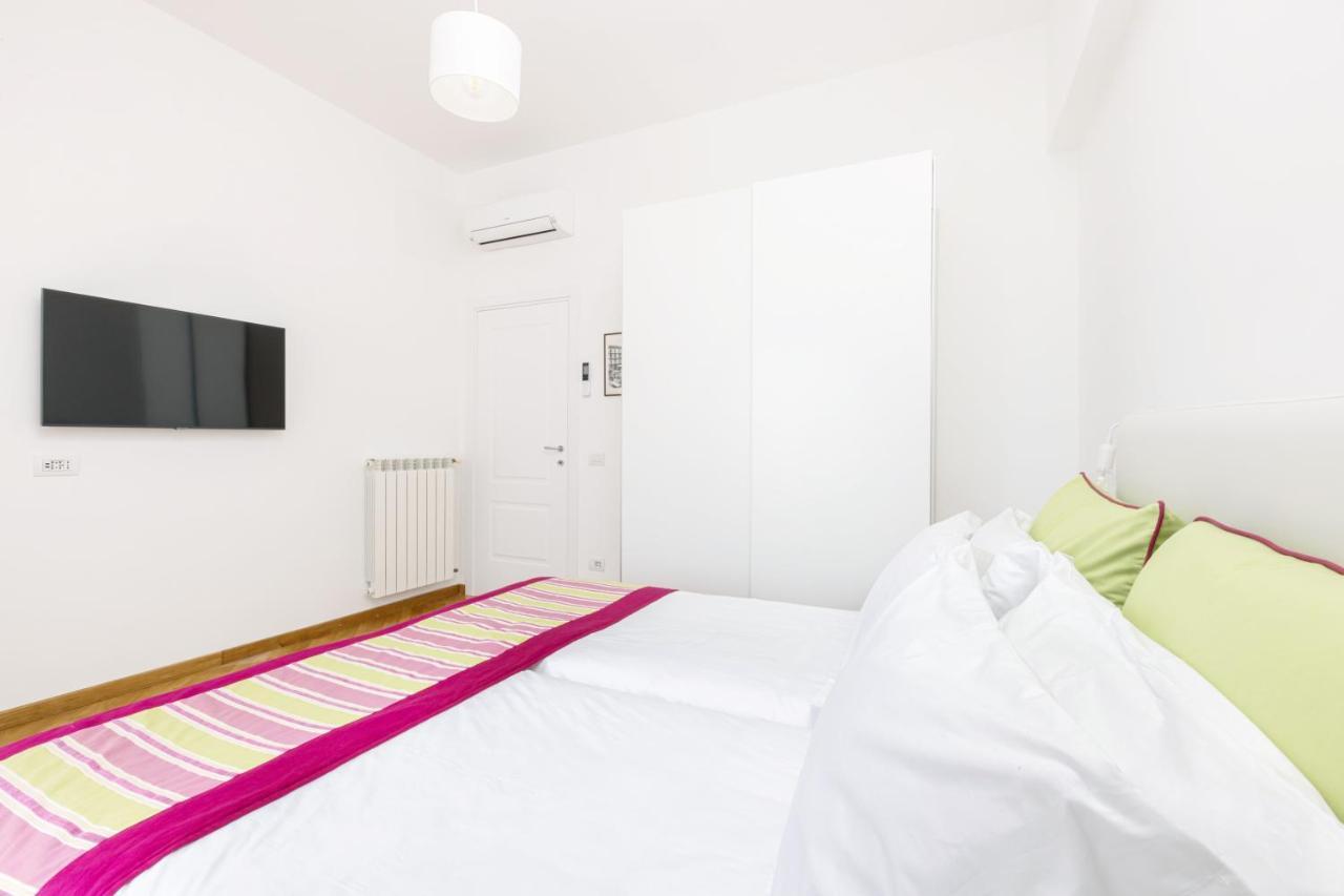 Country Life Relais Apartment มัสซาลูเบรนเซ ภายนอก รูปภาพ