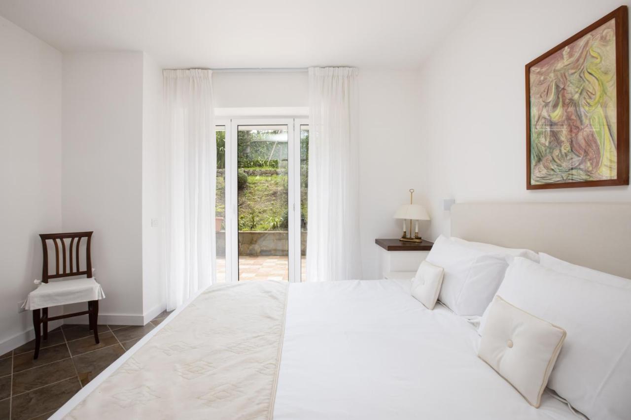 Country Life Relais Apartment มัสซาลูเบรนเซ ภายนอก รูปภาพ