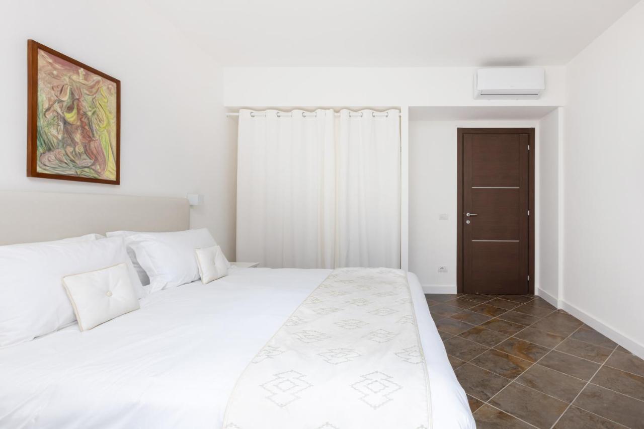 Country Life Relais Apartment มัสซาลูเบรนเซ ภายนอก รูปภาพ